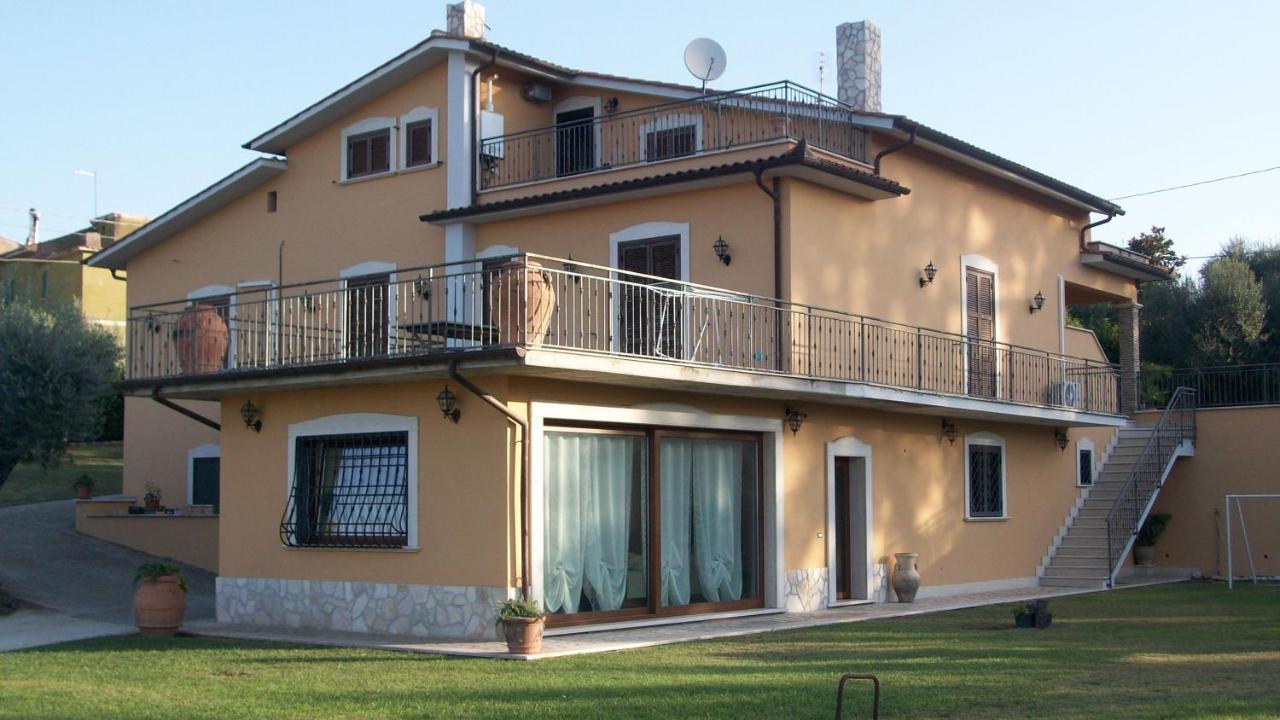 Il Giardino Degli Ulivi Bed and Breakfast Canneto  Εξωτερικό φωτογραφία