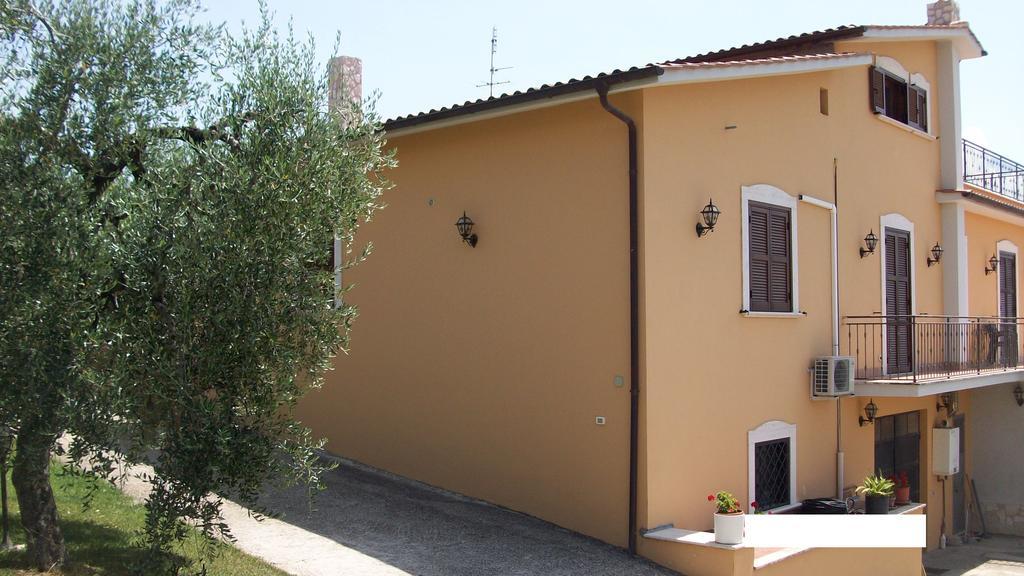 Il Giardino Degli Ulivi Bed and Breakfast Canneto  Εξωτερικό φωτογραφία