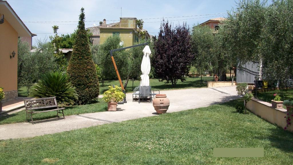 Il Giardino Degli Ulivi Bed and Breakfast Canneto  Εξωτερικό φωτογραφία
